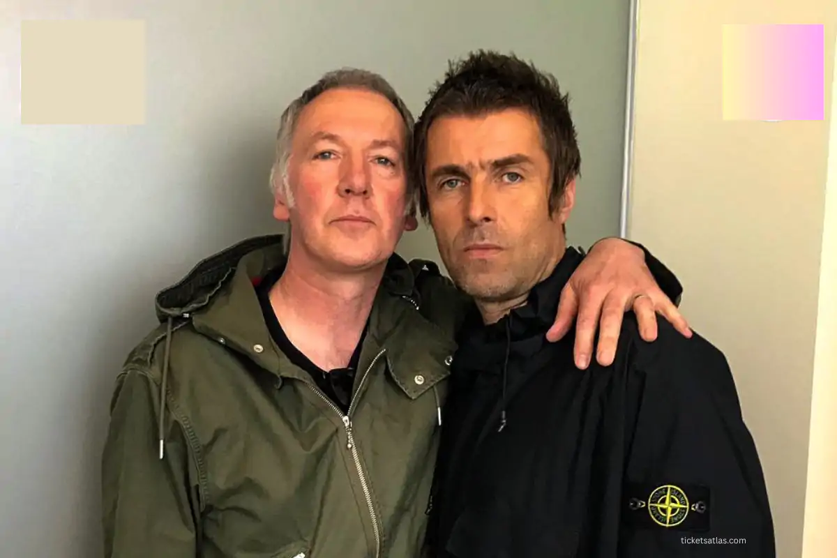 Clint Boon with Liam Gallagher
